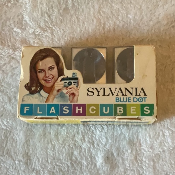 Sylvania Blue Dot Flashcubes in Box vintage - Picture 2 of 4